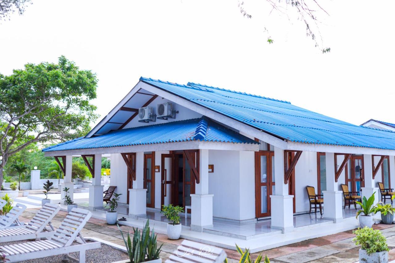 Ceylonta Beach Resort And Spa Hambantota Extérieur photo