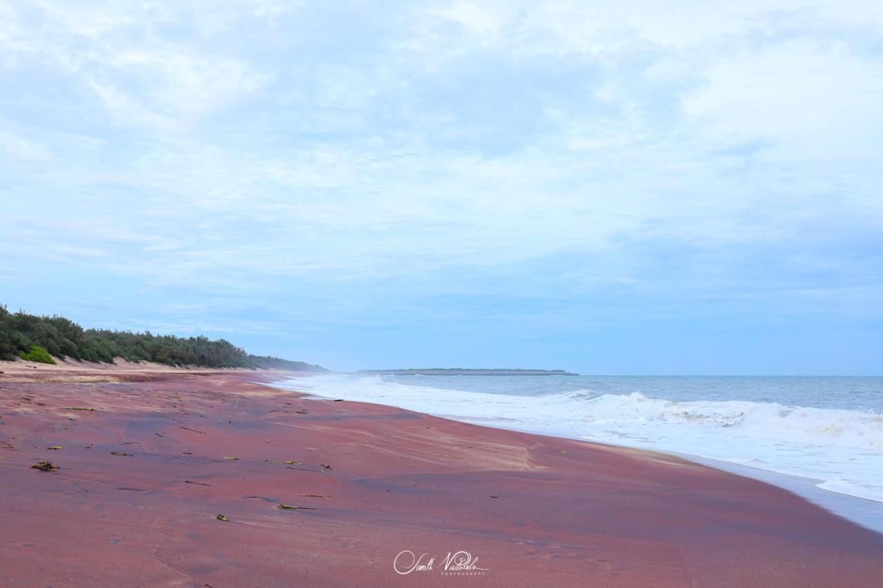 Ceylonta Beach Resort And Spa Hambantota Extérieur photo