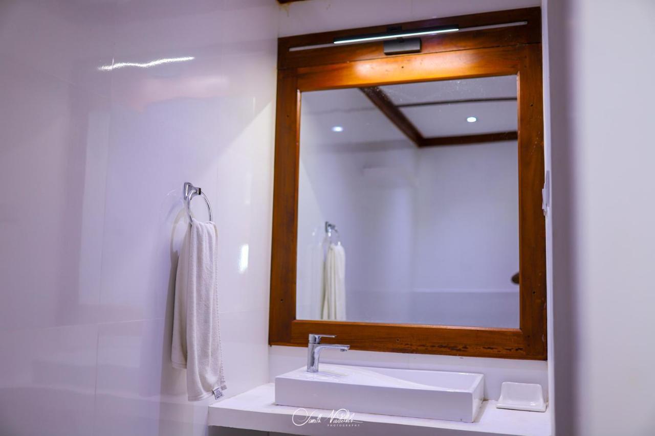 Ceylonta Beach Resort And Spa Hambantota Extérieur photo