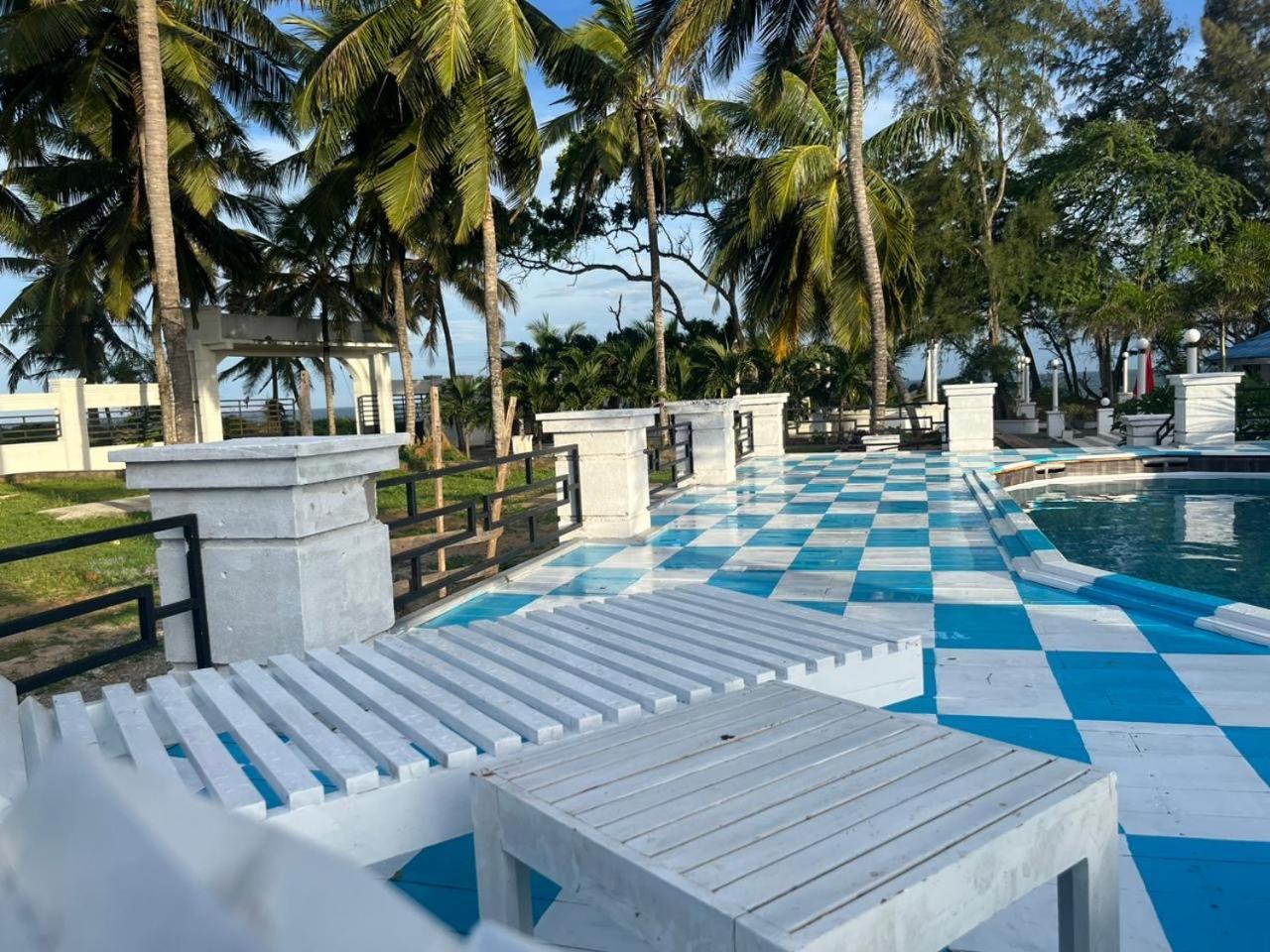 Ceylonta Beach Resort And Spa Hambantota Extérieur photo